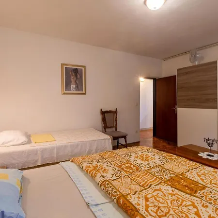 1 Bedroom Gorgeous In