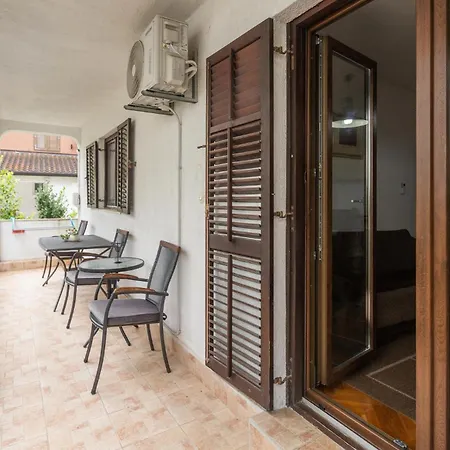 Apartamento Gorgeous In With Wifi *