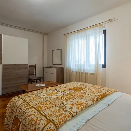 1 Bedroom Gorgeous In 公寓 *