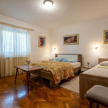 1 Bedroom Gorgeous In * Porec