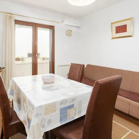 Apartamento Gorgeous In With Wifi *
