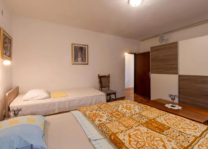 1 Bedroom Gorgeous In