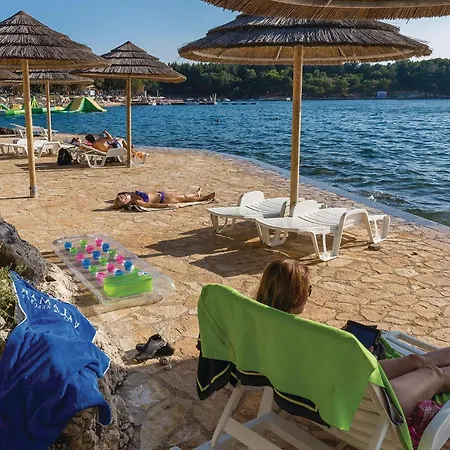 Apartament 1 Bedroom Gorgeous In