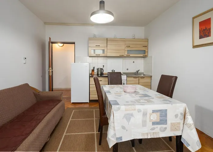 1 Bedroom Gorgeous In *