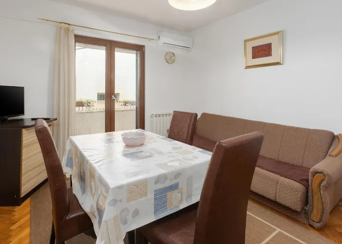 Apartament 1 Bedroom Gorgeous In *